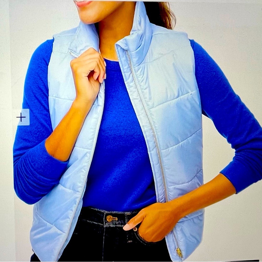 J.CREW Puffer light sky vest, Size large, Made in Vietnam, New